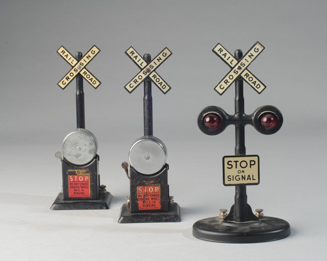 Lot of Three Railroad Crossing Signals, Marx Etc.: Includes two Marx Mar Lines O gauge bell signals, and a double light signal marked Made in U.S.A.
