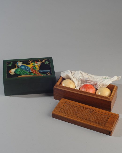 3 Ivory Balls in Brunswick Balke Collender Co. Box (1 of 3)