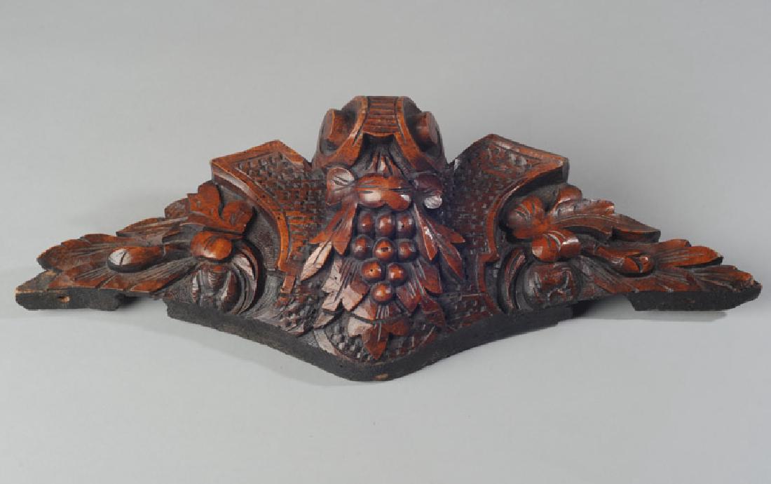 Carved Wooden Architectural Element: Probably from a piece of furniture, leaf and berry design. Approx. 6" x 18". A0761