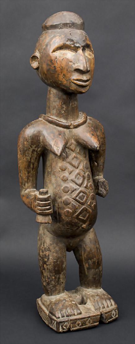 Weibliche Kultfigur / A female cult figure, Dondo, Rep. (1 of 3)