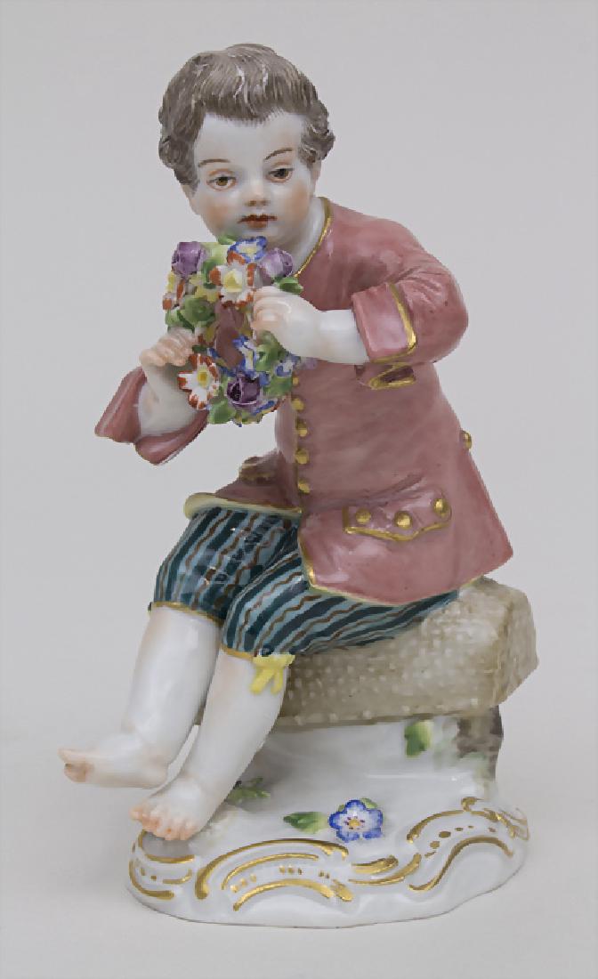 Gärtnerkind 'Knabe mit Blütenkranz' / A gardener child (1 of 3)