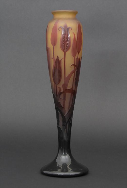 Jugendstil-Vase mit Tulpen / An Art Nouveau vase with (1 of 6)