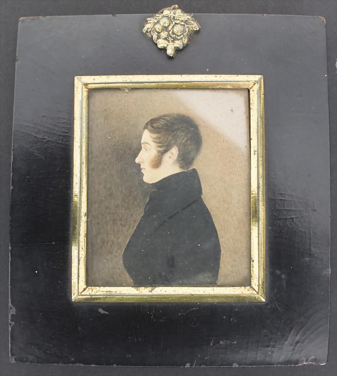 Biedermeier Miniatur-Portrait eines jungen Mannes / A (1 of 3)