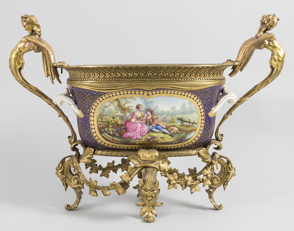 Prunkjardiniere / A splendid jardiniere, Sèvres, (1 of 10)