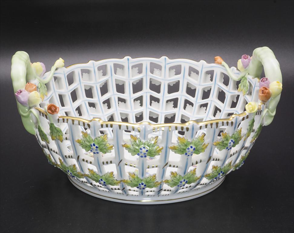 Korbschale / A basket shaped bowl, Herend, Ungarn, (1 of 4)