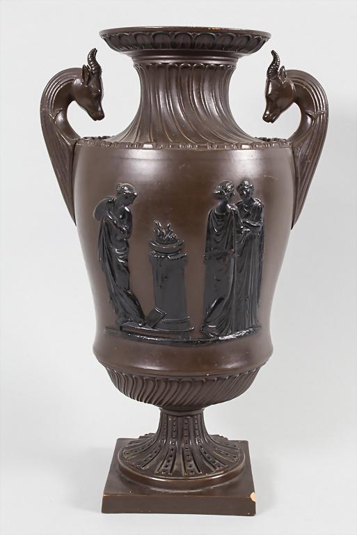 Amphorenvase Basaltware / A basalt ware amphora vase, (1 of 5)
