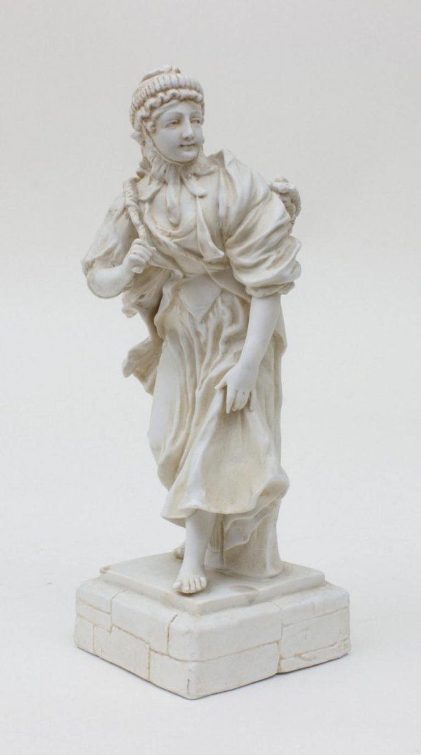 Junge Frau mit Bndel/Young Woman With Bundle, Karl: Junge Frau mit Bndel/Young Woman With Bundle, Karl Ens, Volkstedt, um 1900 auf quadratischem Steinsockel feine Darstellung einer barfigen jungen Buerin mit aufwendiger Kopfbedeckung in bewegter Haltun