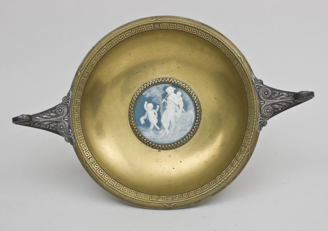 Klassizistische Aufsatzschale/Plated Centerpiece In The (1 of 3)