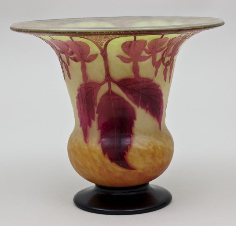 Vase mit tränendem Herz, A. Delatte, Nancy, um 1910 auf (1 of 5)