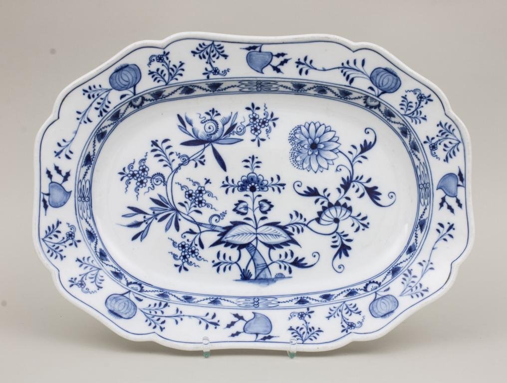 Große Platte Zwiebelmuster/ Large Meat Platter With (1 of 2)