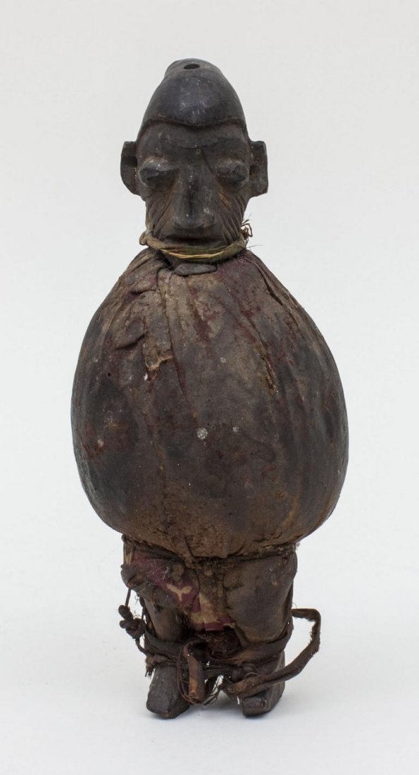 Fetischfigur / Fetish Wood Sculpture, Kongo, Tege (1 of 3)