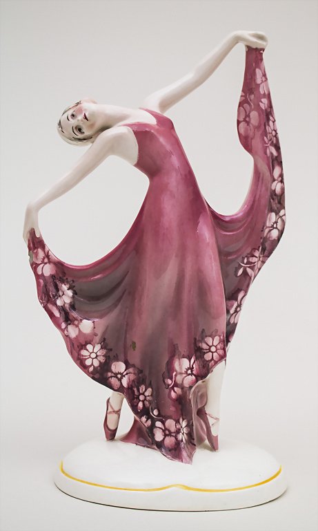 Art Déco Tänzerin / Art Deco Dancer, Hertwig & Co., (1 of 4)