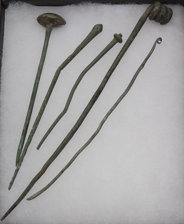 Lot 5 römische Haar- und Gewandnadeln / Lot of 5 Roman (1 of 1)