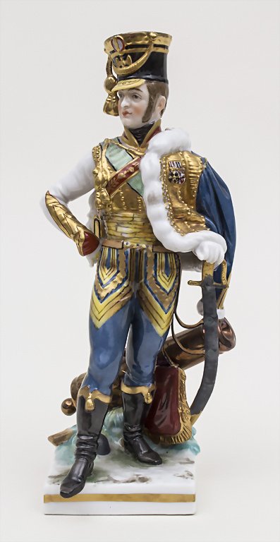 Russischer Offizier mit Säbel und Kanone / Russian (1 of 3)