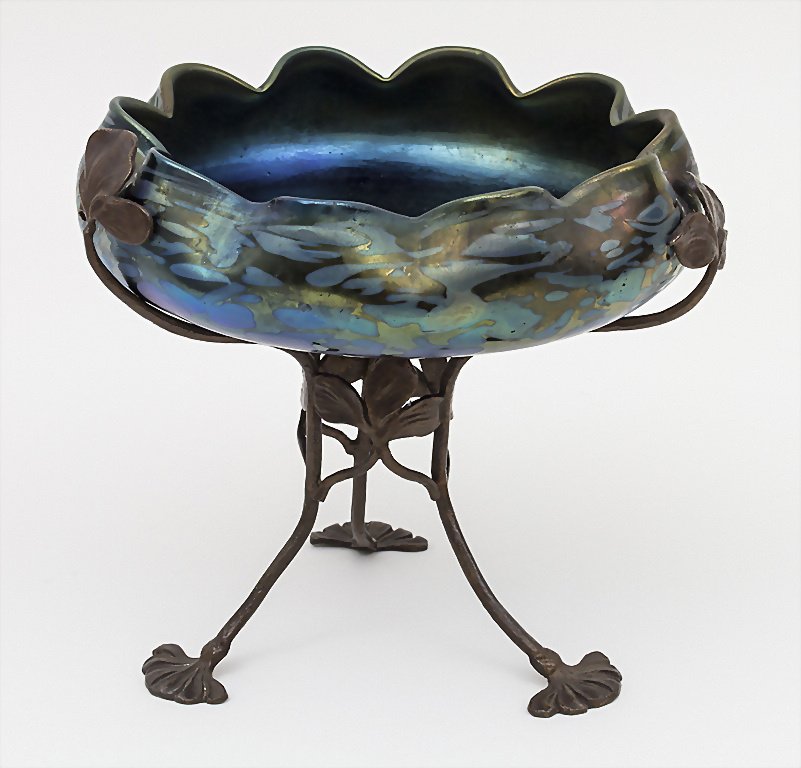 Glasschale mit Bronzemontur / A Footed Glass Bowl, (1 of 4)