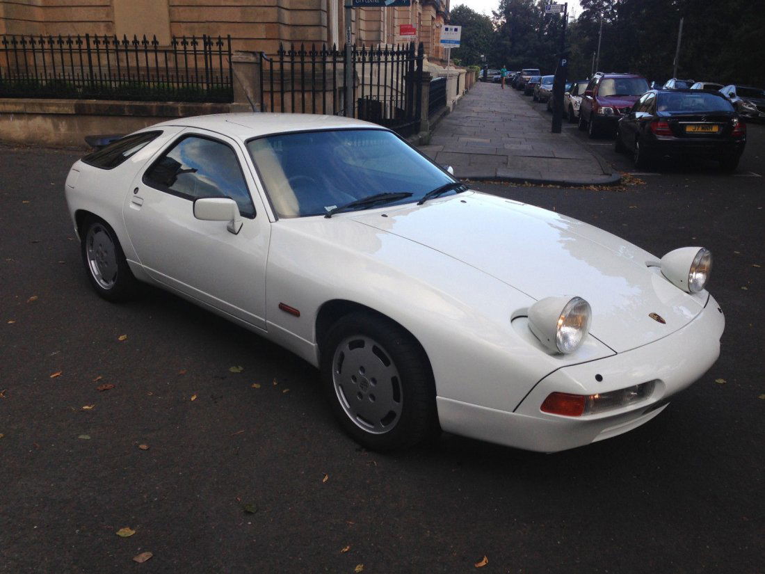 1990 Porsche 928 S4: 1990 Porsche 928 S4