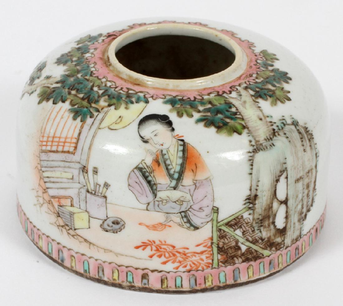 CHINESE HAND PAINTED PORCELAIN INK WELL: CHINESE, HAND PAINTED PORCELAIN INK WELL, H 3", DIA 4":having a scene depicting a female painter, sitting under a tree with her jar of brushes and paints. Missing lid.