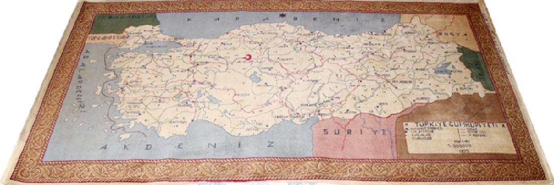 TURKISH HANDWOVEN WOOL RUG 1935 (1 of 3)