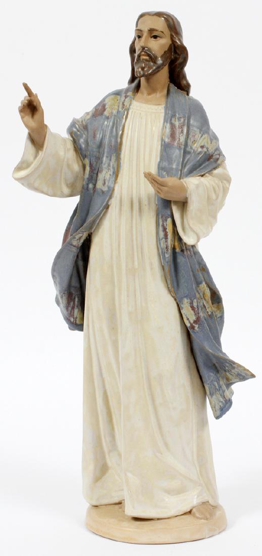LLADRO PORCELAIN FIGURE (1 of 3)