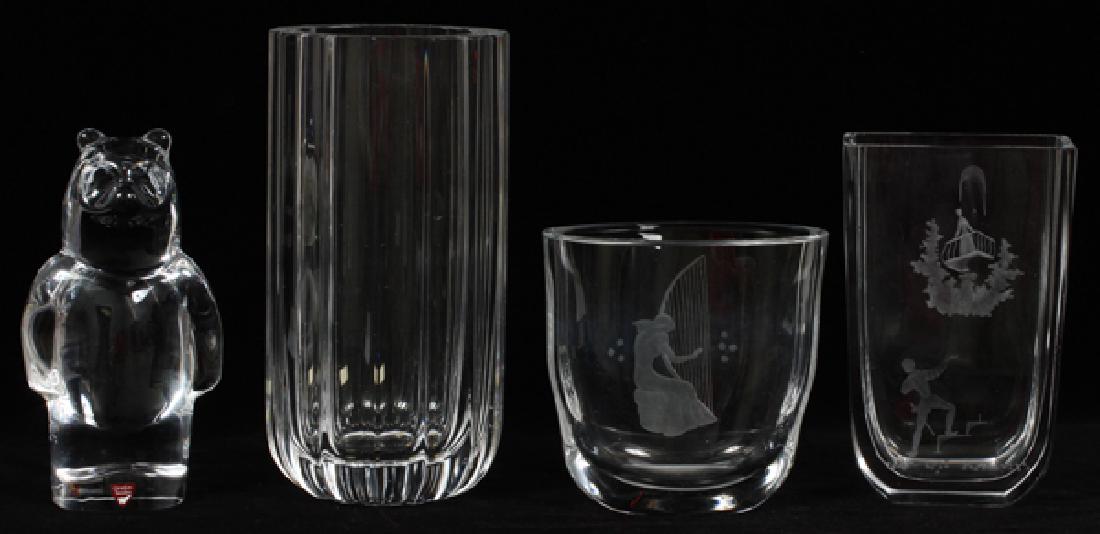 ORREFORS VASES & CRYSTAL BEAR FOUR (1 of 2)