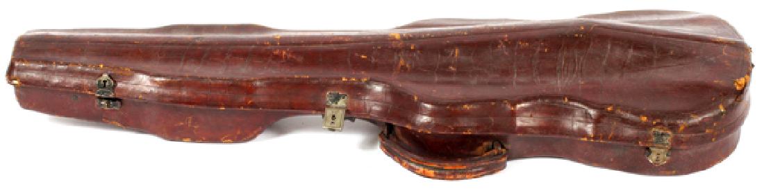 ANTIQUE-AMERICAN ALLIGATOR/CROCODILE VIOLIN CASE: ANTIQUE-AMERICAN, ALLIGATOR/CROCODILE HIDE, VIOLIN CASE, L 30", D 10":Red velvet interior. Silver-plated locks, etc.