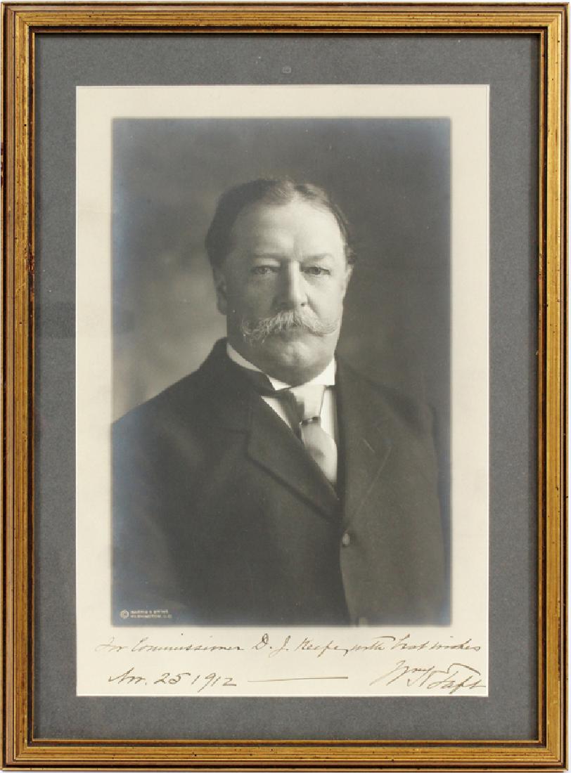 WILLIAM HOWARD TAFT AUTOGRAPHED PHOTOGRAPH 1912 (1 of 3)