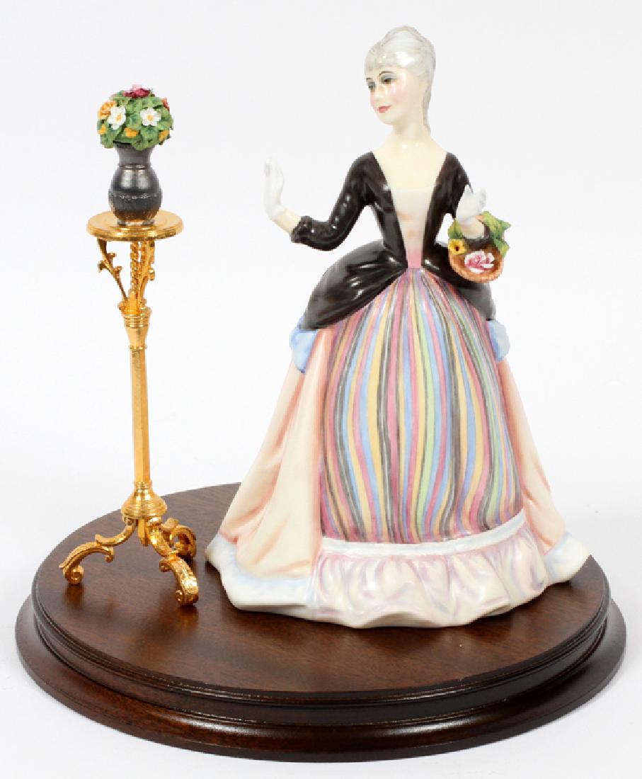 ROYAL DOULTON THE GENTLE ARTS PORCELAIN FIGURINE (1 of 3)