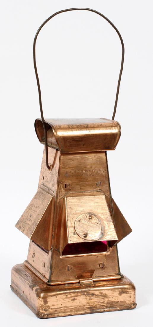 BRITISH WWII MINISTRY OF SUPPLY BLACKOUT LANTERN