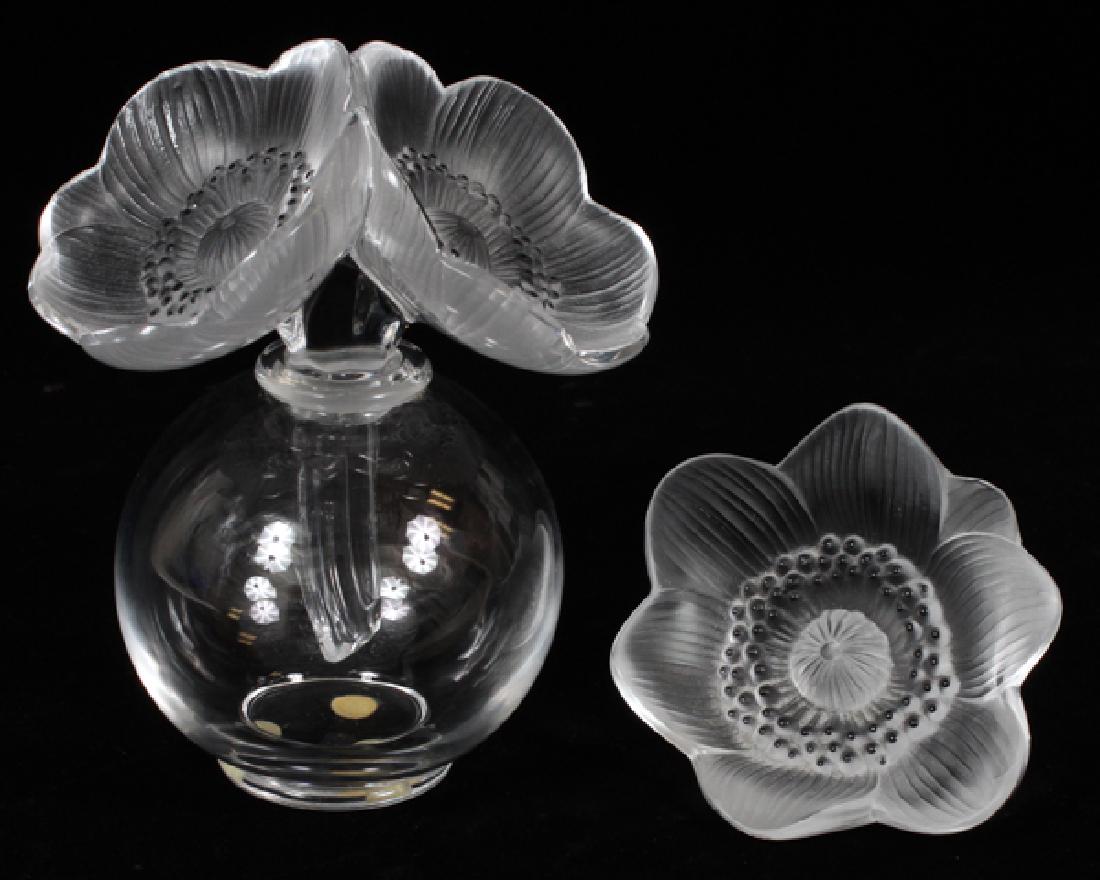 LALIQUE 'DEUX ANEMONES' PERFUME BOTTLE (1 of 2)