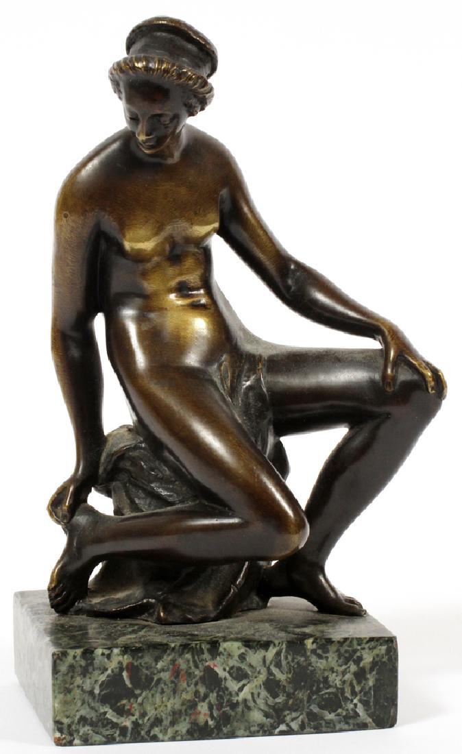 BRONZE SCULPTURE VENUS (1 of 2)