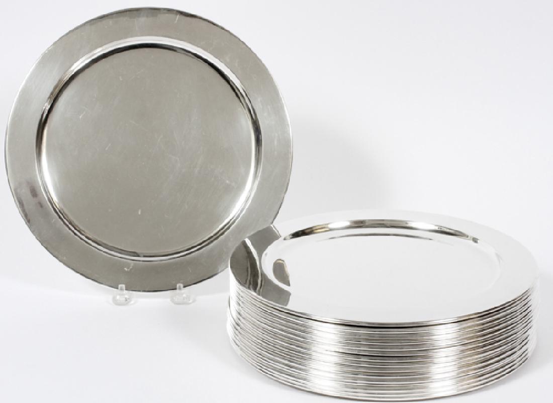 JUVENTINO LOPEZ REYES & MEXICAN STERLING CHARGERS (1 of 2)