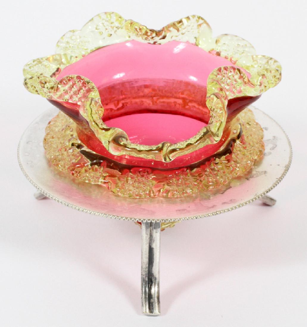 VICTORIAN RUBY AND VASELINE GLASS SALT (1 of 4)