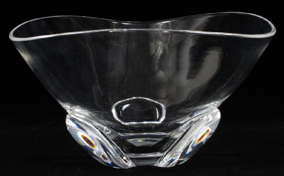 STEUBEN GLASS CENTERPIECE BOWL (1 of 3)
