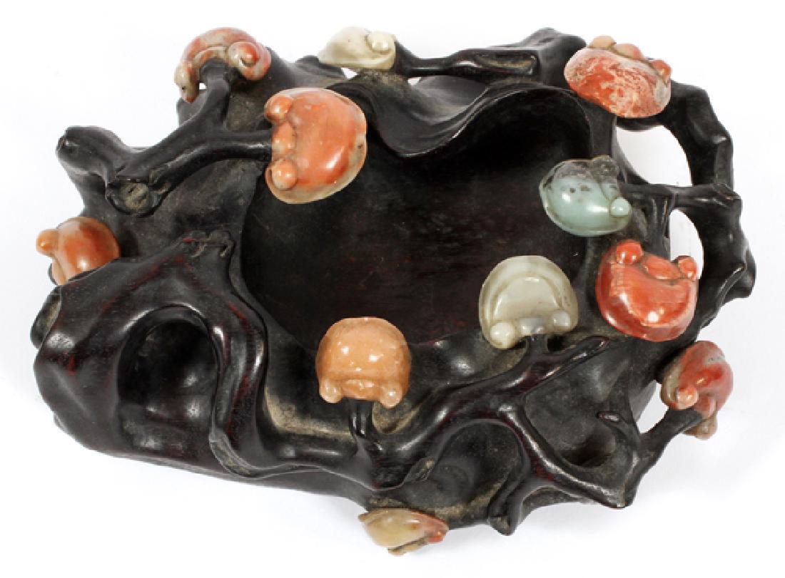 CHINESE SHOUSHAN CARVING HARDWOOD BRUSH WASHER (1 of 3)