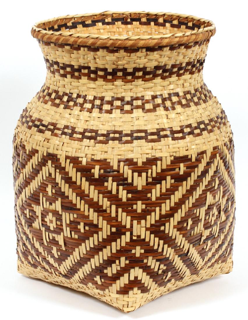 ROWENA BRADLEY RIVER CANE BASKET (1 of 3)
