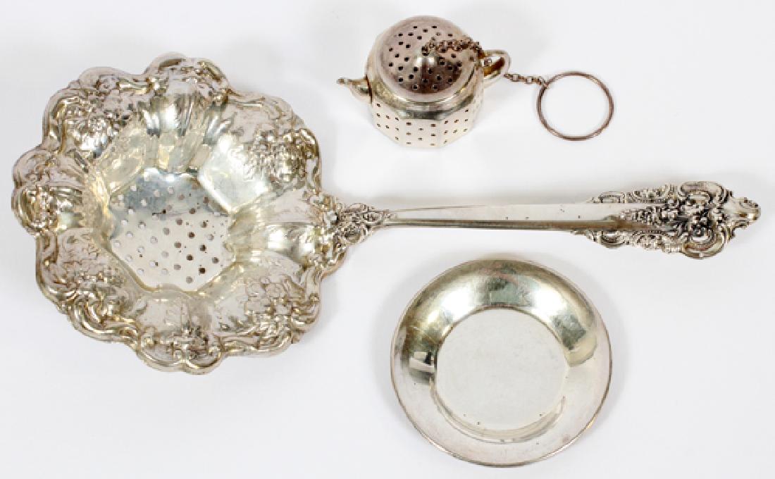 WALLACE STERLING SILVER STRAINER & AMCRAFT HOLDER (1 of 2)