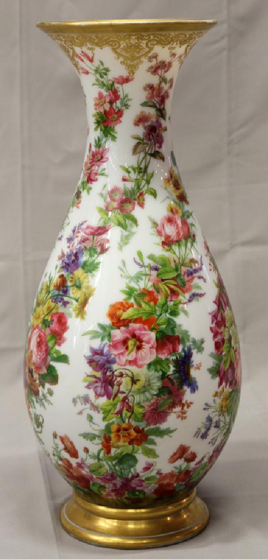 ATTRIBUTED TO BACCARAT OPALINE GLASS VASE C. 1850 (1 of 4)