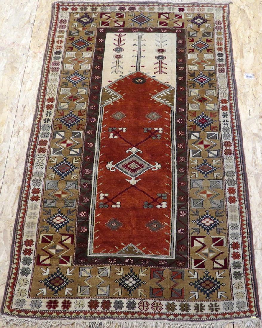 TURKISH ALL WOOL RUG, LATE 20TH C., W 4', L 6' 6": TURKISH ALL WOOL RUG, LATE 20TH C., W 4', L 6' 6" :A Turkish rug having fields of pale green, white and rust with designs in blue, gray, rust and white.