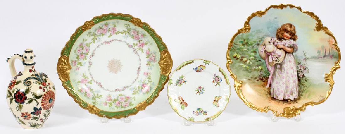 PORCELAIN OBJECT GROUPING, FOUR PIECES (1 of 4)