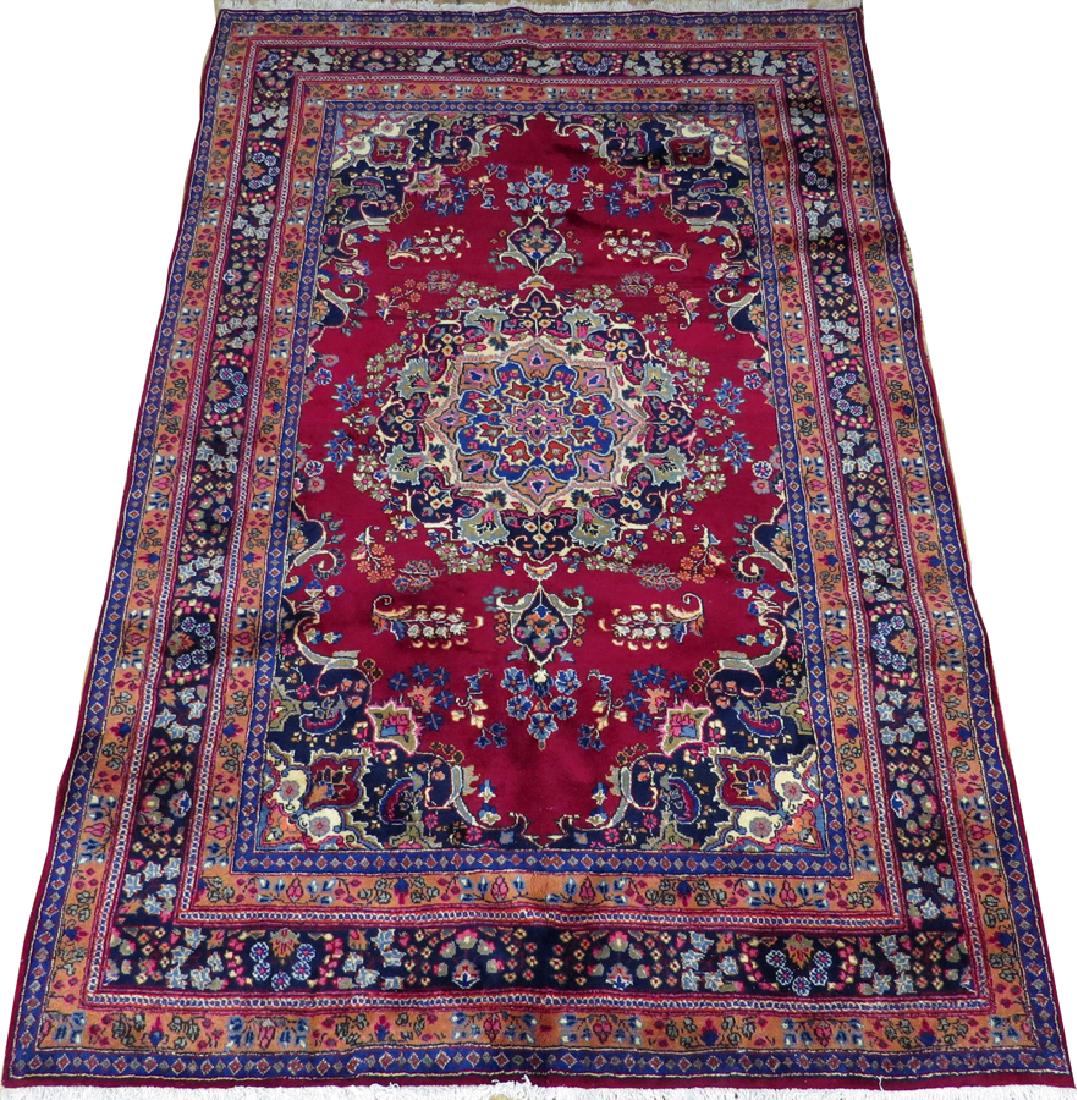 PERSIAN MESHED WOOL RUG, LATE 20TH C. (1 of 6)