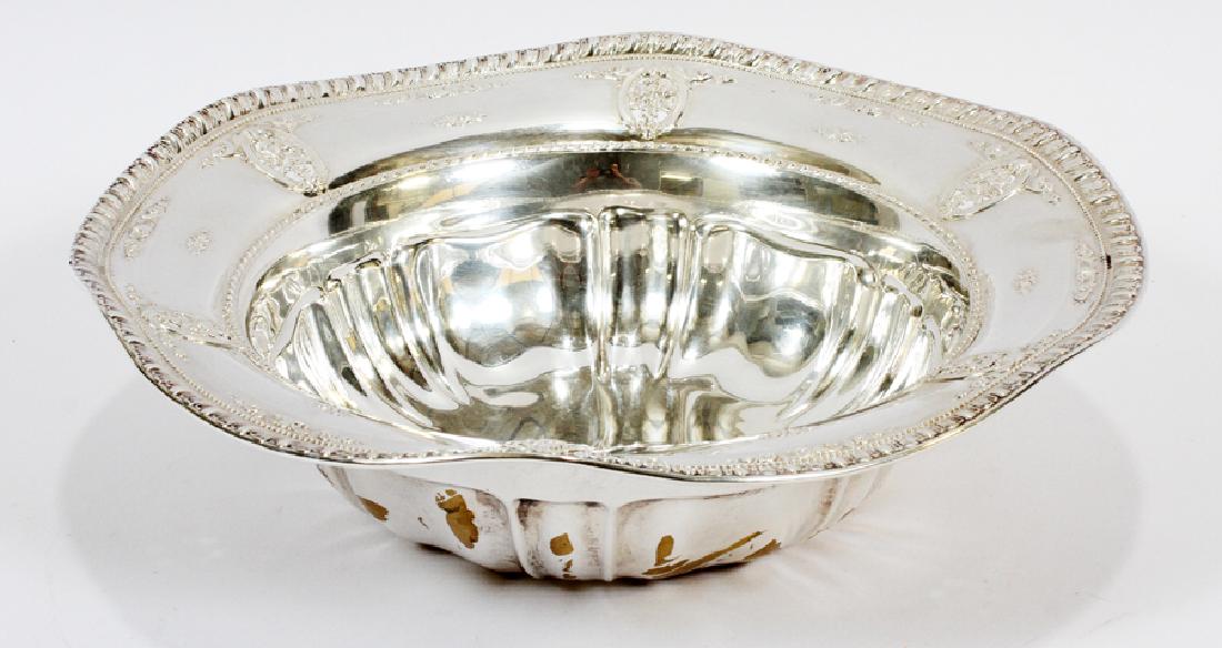 WALLACE STERLING SILVER BOWL, H 3", DIA 11 3/4" (1 of 3)