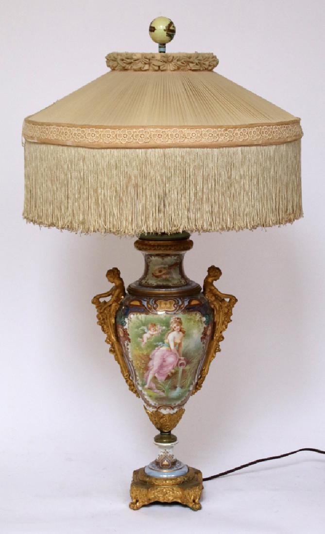 EUROPEAN HAND-PAINTED  PORCELAIN LAMP (1 of 6)