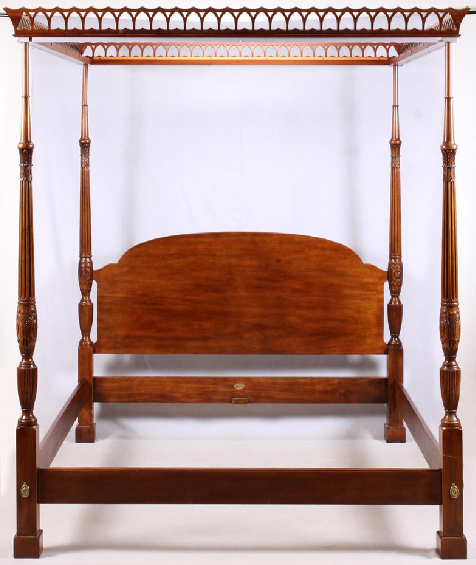 HENREDON NATCHEZ MAHOGANY CANOPY BED (1 of 3)