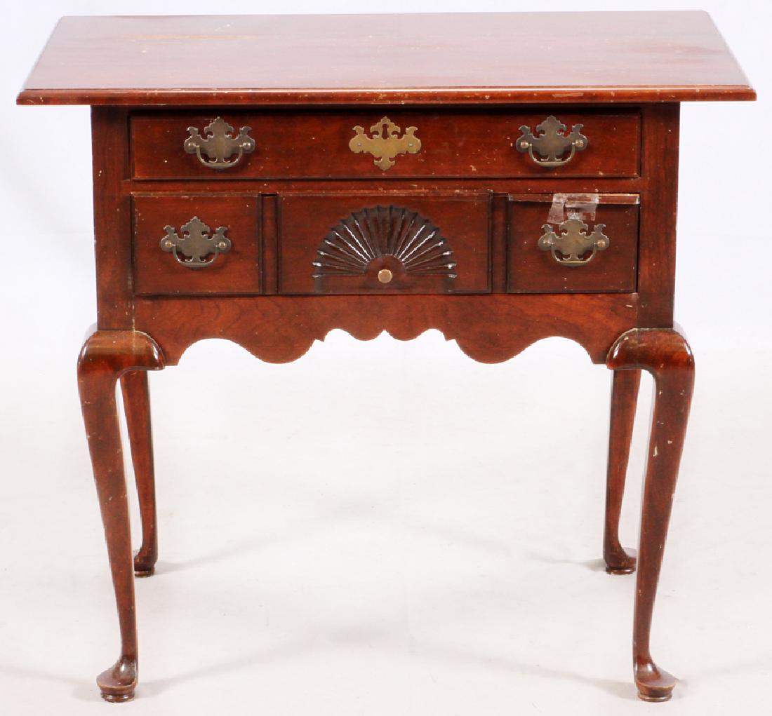 QUEEN ANNE STYLE MAHOGANY LOWBOY: QUEEN ANNE STYLE MAHOGANY LOWBOY, H 30", W 33", D 19" : Accented by Cabriole legs.