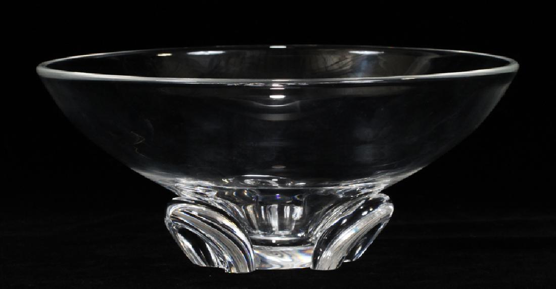 STEUBEN, CRYSTAL OPEN BOWL H 3.5" DIA 8": STEUBEN, CRYSTAL OPEN BOWL H 3.5" DIA 8" :Trefoil base. Signed. From a Preston Place Grosse Pointe Farms mansion.