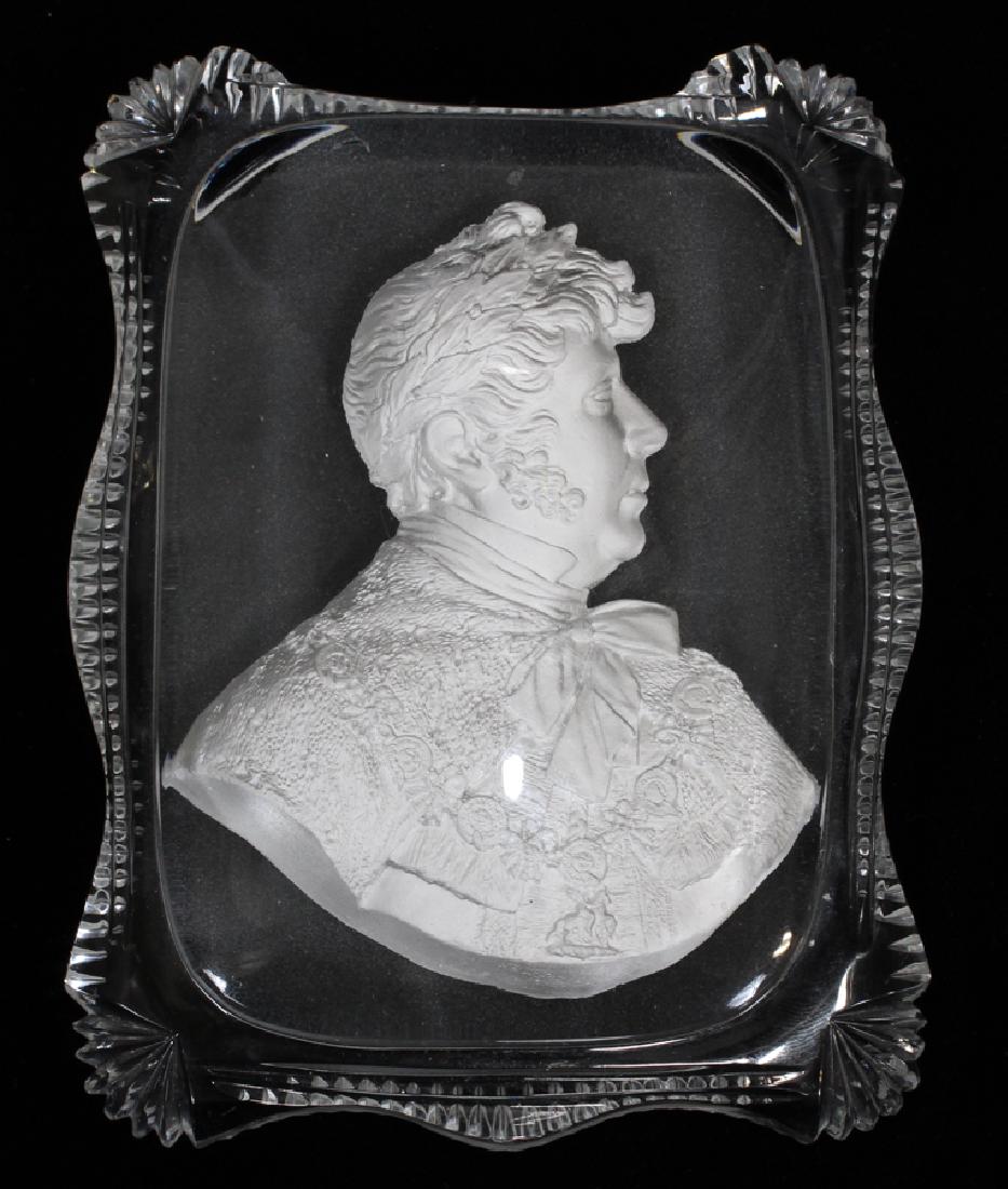 APSLEY PELLATT GEORGE IV SULPHIDE PAPERWEIGHT: APSLEY PELLATT, ENGLISH, GEORGE IV GLASS AND SULPHIDE PAPERWEIGHT, H 5", L 3.75":Colorless lead glass, white sulphide; encased, cut, molded sulphide. Rectangular shape, with polished convex obverse pa