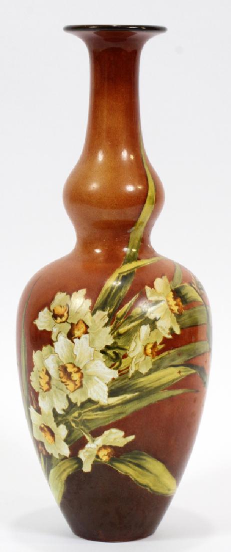 DOULTON LAMBETH, STONEWARE VASE, CA. 1880: DOULTON LAMBETH, STONEWARE VASE, CA. 1880, H 13", DIA 4.5", DAFFODILS :An antique Royal Doulton Lambeth Ware pottery vase. This hand-painted piece features an impasto technique to emphasize the daffod