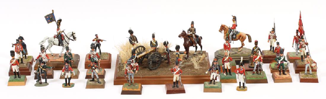 HAND PAINTED LEAD TOY SOLDIERS, 27 PCS.: HAND PAINTED LEAD TOY SOLDIERS, 27 PCS., H 3" - 10" :Hand-painted lead toy soldiers in 19th-century uniforms including Generals on horseback plus a field cannon diorama of British cannoneers. Some sig