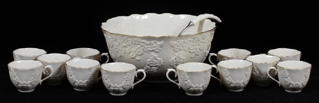 LENOX PUNCH BOWL, 12 CUPS & LADLE, DIA 12 1/2": LENOX PUNCH BOWL, 12 CUPS & LADLE, DIA 12 1/2" :.Gold edge.