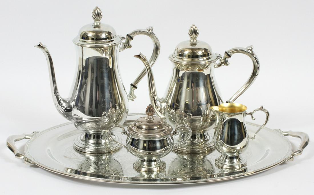 ONEIDA SILVER PLATE TEA SET, 5 PCS., H 5" - 11 1/4": ONEIDA SILVER PLATE TEA SET, 5 PCS., H 5" - 11 1/4" :INCLUDING 1 COFFEE POT, 1 TEAPOT, 1 CREAMER, 1 COVERED SUGAR, AND ONE TRAY. DECORATED WITH DELICATE BEADING, AS WELL AS CHASED SHELL AND SCROLLING 